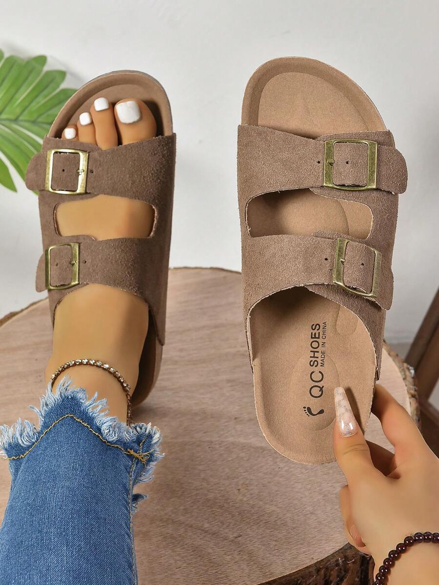 女士金屬扣復古麂皮平底涼鞋，柔軟墊底增加舒適行走感，可調節帶配以圓頭和木質軟木底，適用於沙灘、戶外活動和休閒，夏季巧克力棕色拖鞋 - 巧克力棕 - 查看 1