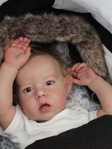 GUESSBELLY 逼真的 70 厘米重生婴儿金发男孩娃娃，具有 3D 绘画皮肤和血管，活着的 28 英寸软硅胶新生儿公主幼儿婴儿可爱过家家玩具，儿童生日礼物（部分零件随机） - 白色 - 查看 5