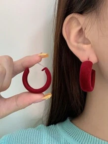 Pendientes de flores en forma de C de pétalos de terciopelo, aretes de alta gama y lujosos, elegantes y sofisticados accesorios para el oído en rojo para mujeres, para otoño/invierno. - Rosa Fucsia - Ver 5