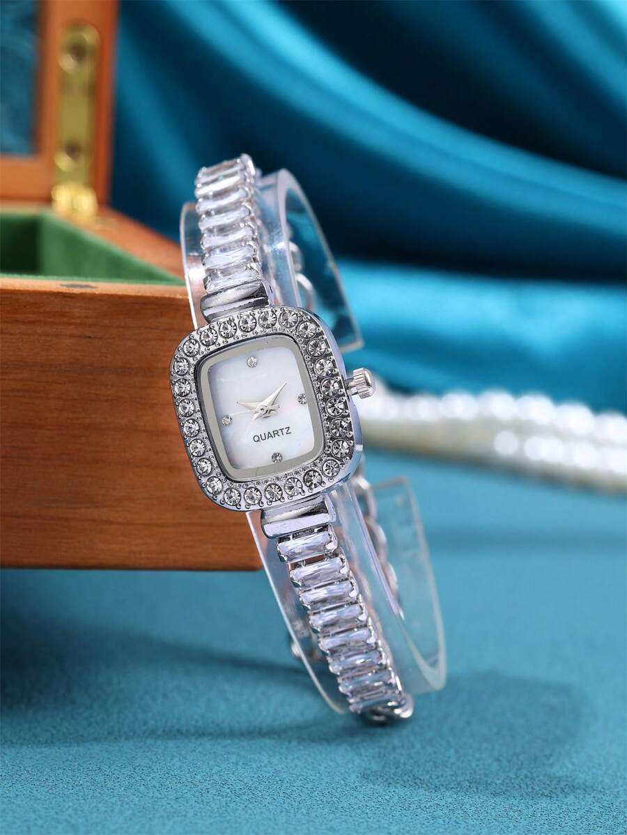 New Arrival! 1pc Women's Quartz Watch, Elegant Square Dial With Shiny Rhinestone Inlay Bracelet, Adjustable & Minimalistic Style, Suitable For Daily Wear And Gift Giving As A Gift For Students Returning To School