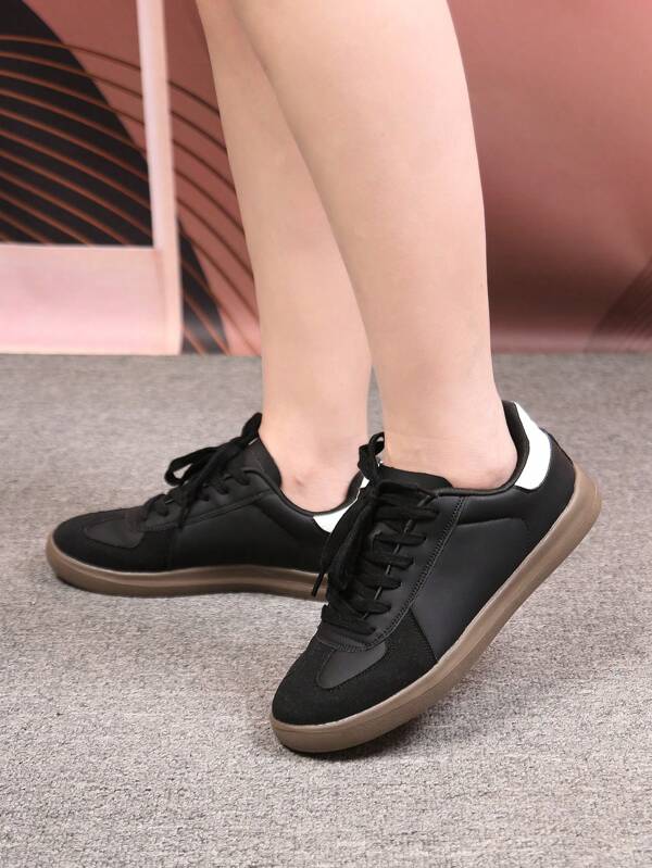 Zapatillas casuales de moda cómodas y transpirables para mujer