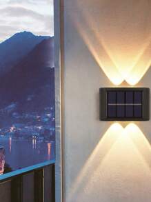 Luminária Solar De Parede 4 lED À Prova D'água Para Jardim Muro e Varanda Promoção - Preto - Visão 4