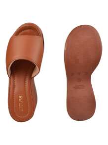 ZATURE STORES Women Wedges & Flatform - 駝色 - 查看 7