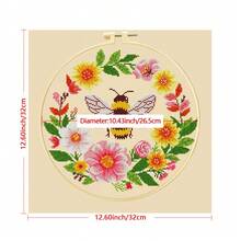 1 Bộ Bộ dụng cụ thêu bướm, ong và hoa nhỏ có vòng thêu, Bộ công cụ và hoa văn lưới 14CT, Bộ dụng cụ thêu tự làm, thích hợp làm quà tặng lễ hội cho các cô gái và người hâm mộ thủ công mỹ nghệ - Bướm màu hoa xanh - Xem 2