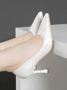 Pointed Toe Floral Print Stiletto White High Heels, Versatile Shoes For Professional Work - Beige - View 1