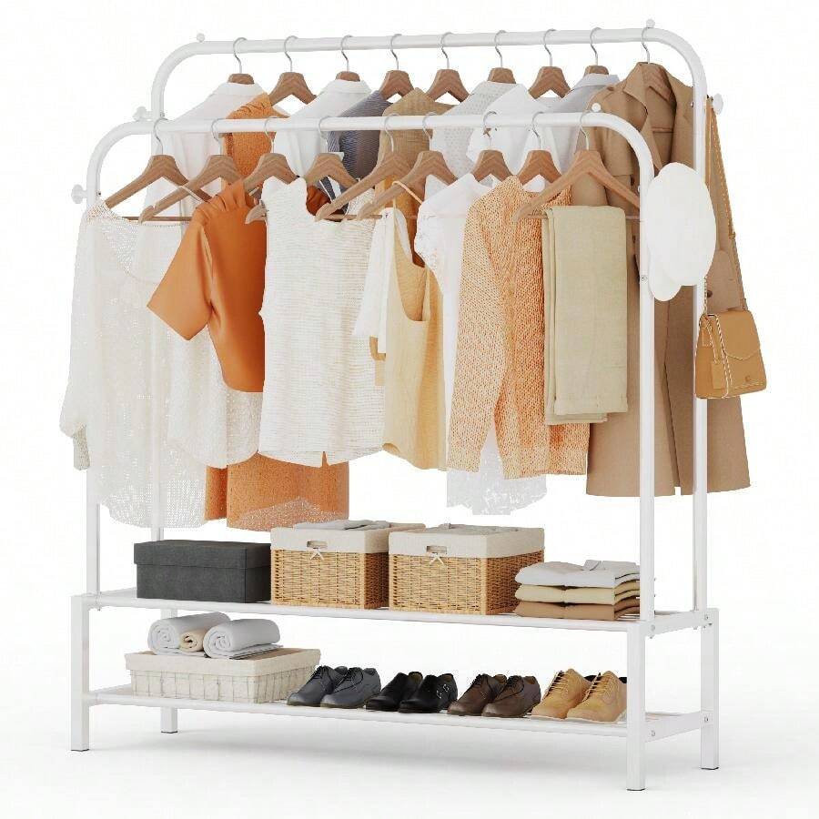 Portant à vêtements portable à double tiges pour suspendre des vêtements, portant à vêtements peu encombrant, cintre autoportant avec étagères inférieures et 4 crochets, portant à vêtements robuste pour chambre à coucher, design de pièce - Blanc - Voir 1