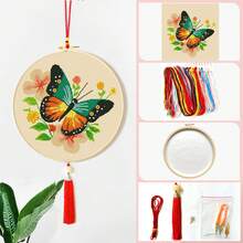 1 Bộ Bộ dụng cụ thêu bướm, ong và hoa nhỏ có vòng thêu, Bộ công cụ và hoa văn lưới 14CT, Bộ dụng cụ thêu tự làm, thích hợp làm quà tặng lễ hội cho các cô gái và người hâm mộ thủ công mỹ nghệ - Bướm màu hoa xanh - Xem 13