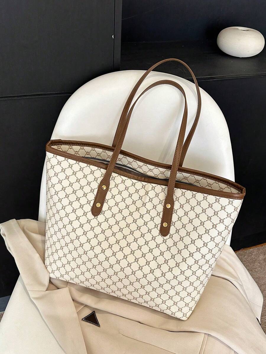 Large Capacity Versatile Printed Tote Bag, Rivet Decor, Retro Floral Print Handbag, Large Capacity Shoulder Bag, Fashionable Daily Tote Bag, Women Handbag - Beige - View 1