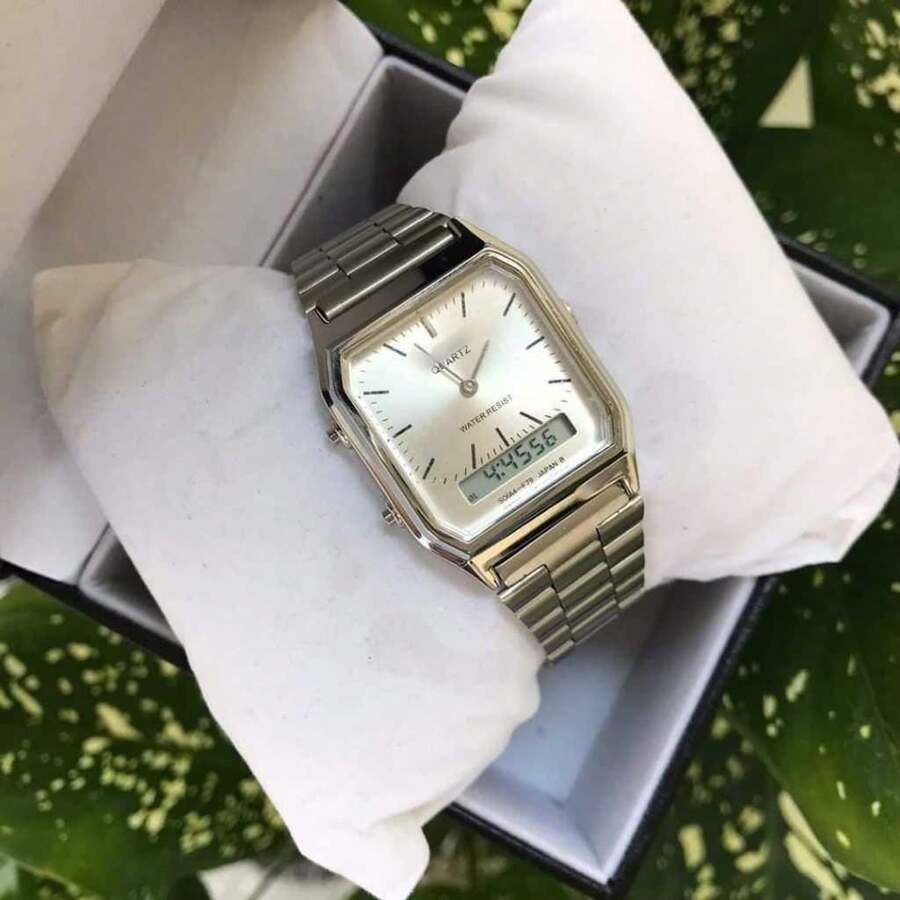 Women Quartz Watches - White - View 1