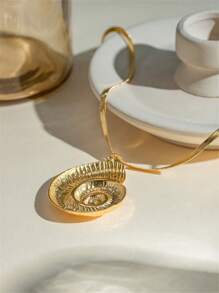 Uworld 1 Piece 18K Gold Plated 304 Stainless Steel Simple Design Sense Waterproof No Colour Loss Shell Conch Pendant Flat Snake Bone Chain Necklace Ladies Fashion Neck Jewelry Daily Wearing - Gold - View 5