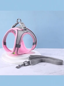 1入犬用背心式牽繩中小型犬種，如柯基、法國鬥牛犬和柴犬，可調整胸部和背部帶式犬用項圈