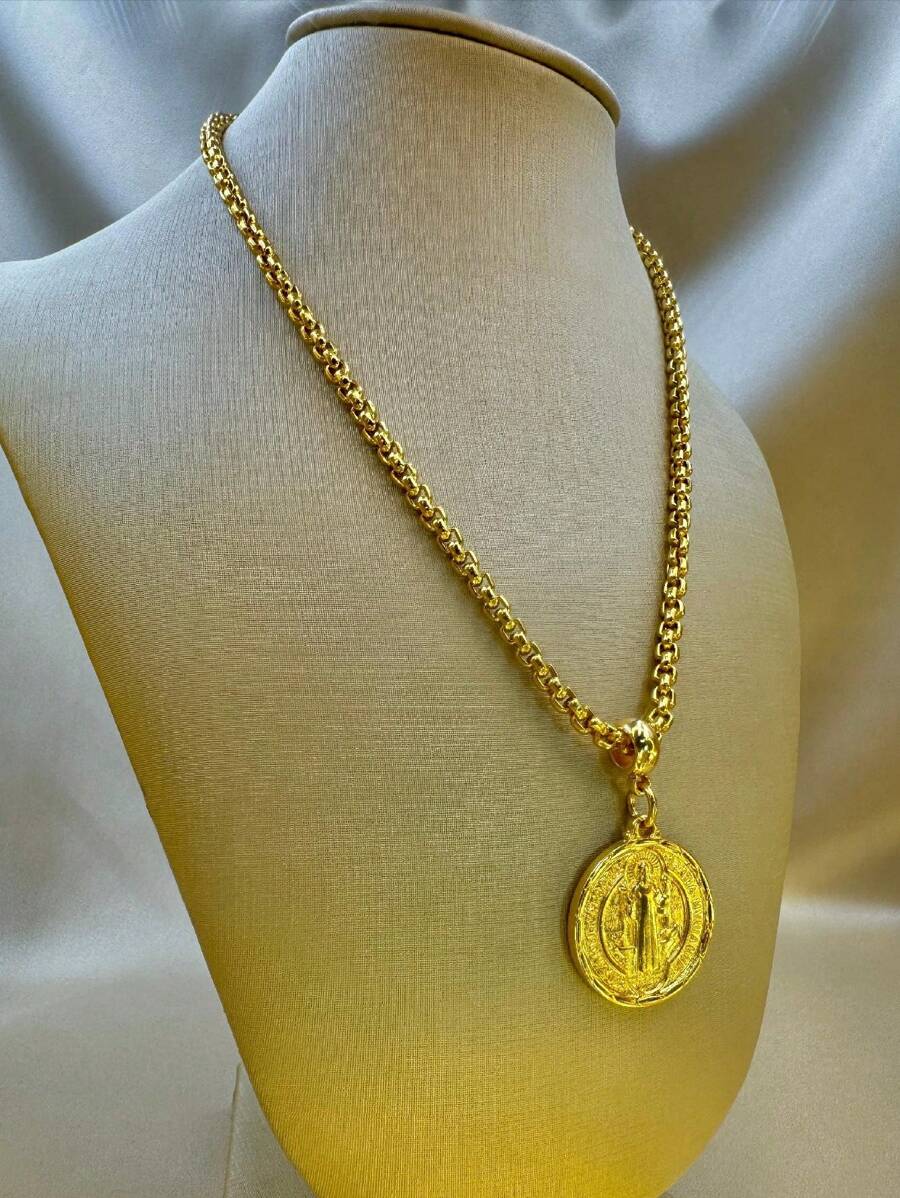 Women Pendant Necklaces - Gold - View 1