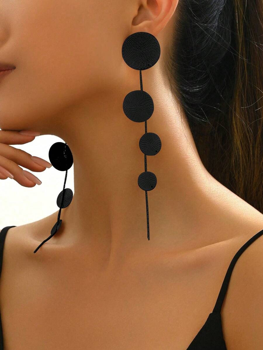 Pendientes redondos de patrón de estilo europeo y americano con borlas - Negro - Ver 1