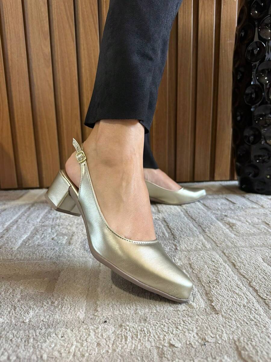 Women Heeled Sandals - 金色 - 查看 1