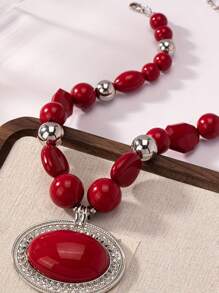 1 pieza Collar con cadena de metal con colgante ovalado rojo grande y retrô bohemio con cuentas