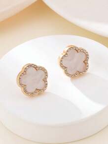 1pair Fashionable Small & Chic Dance Party Style Lucky Clover Shaped Earrings With Rhinestone Decoration For Women, Gift For Party Valentines,Mom,Mother,Mother's Day,Gift - White - View 3