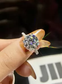 1pc 5 Carat Solitaire Moissanite Diamond Ring, S925 Sterling Silver Ring, Women's Engagement Wedding Band, Luxury Jewelry Gift, Anniversary Gift - Silver - View 4