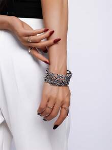 1 chiếc vòng tay bạc cổ điển thiết kế hoa rỗng, đa năng cho bốn mùa và đeo hàng ngày, phong cách mới của Châu Âu và Châu Mỹ - Màu Bạc Cổ - Xem 4