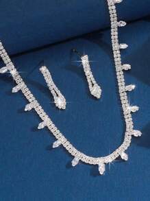 Sparkling Teardrop Cubic Zirconia Bridal Jewelry Set, Luxury Rhinestone Teardrop Earrings And Necklace Combo, Suitable For Formal Dinner, Wedding