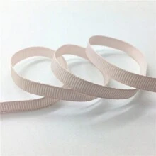 1入組5碼6mm聖誕格織帶，適用於聖誕婚禮裝飾、DIY禮品包裝及聖誕裝飾