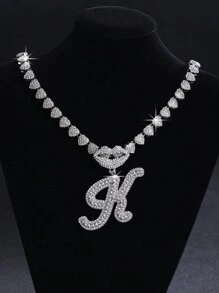 CVNANA قلادة سلسلة مربوطة مزخرفة مليئة بالألماس للرجال والنساء، قلادة حرف الهيب هوب لشفة الشفاه المزخرفة، هدية مجوهرات للفتيات.