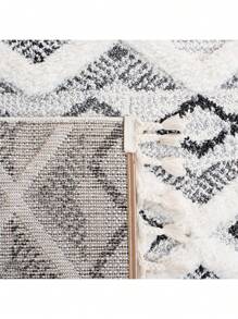 Safavieh Moroccan Tassel Shag 618 Indoor Power Loomed Easy Care Area Rug - Ivory - View 4