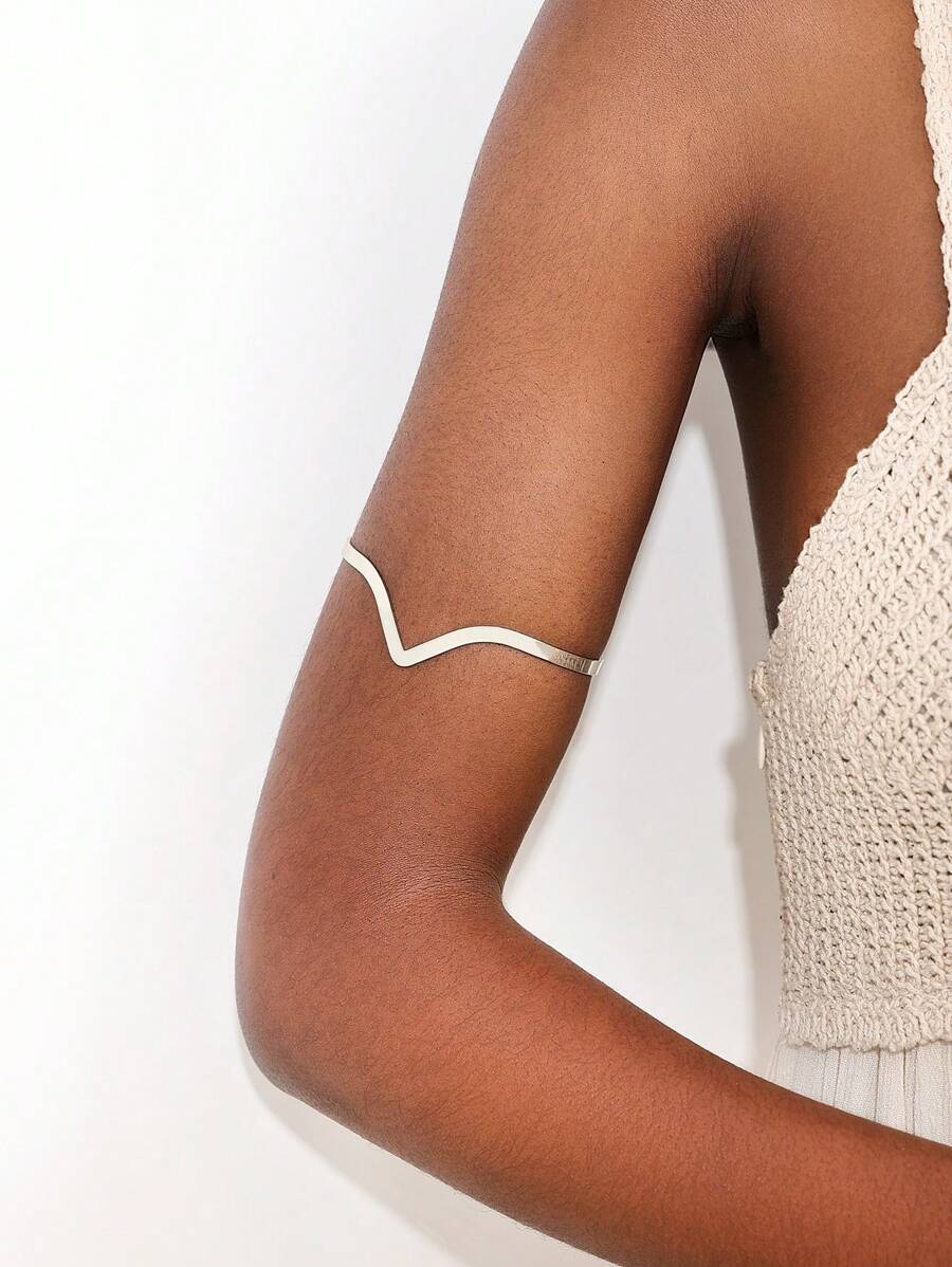 1pc Metal Geometric Hollow Line Pattern Open Circle Wall Mount Ring, Fashionable And Personalized - Silver - View 1