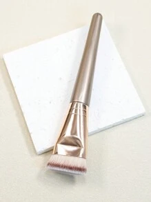 New Flat Head Foundation Brush For Even & Seamless Application, No Powder Absorption Blusher Brush, Highlighter Brush, Slope Type Contour Brush, Cream Type Contour Brush, Facial Contour Brush, Perfect For Achieving Delicate Face Shape - Multicolor - View 9