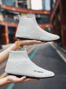 Zapatos deportivos de caña alta para hombres con diseño patriótico para el Día de la Independencia. Livianos, amortiguadores de impactos, transpirables y cómodos. Zapatos adecuados para todas las estaciones. - Blanco - Ver 3