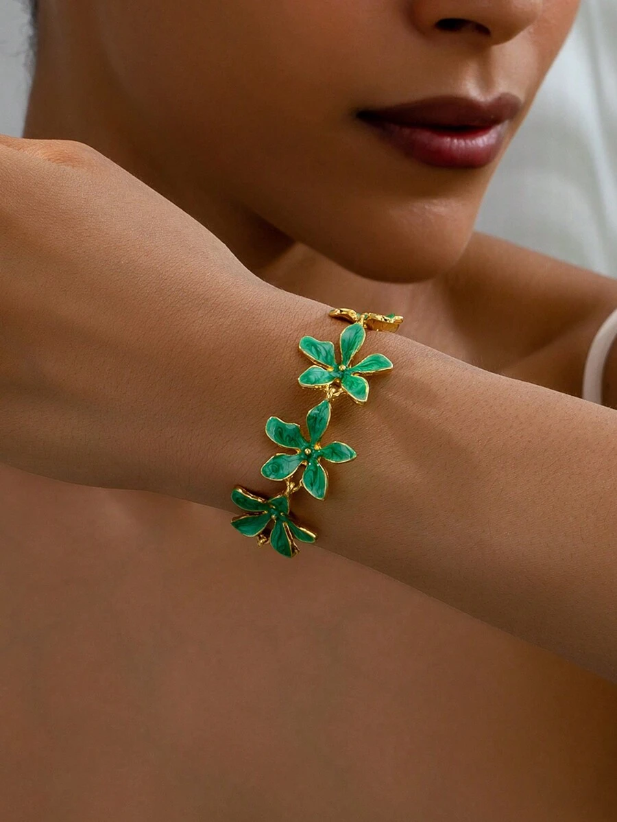 1 pieza Brazalete de joyería para mujeres con forma de flor esmaltada y con baño de oro de 18K, nueva llegada para primavera/verano, ideal como regalo para San Valentín, mamá, madre, Día de la Madre