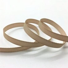 1入組5碼6mm聖誕格織帶，適用於聖誕婚禮裝飾、DIY禮品包裝及聖誕裝飾