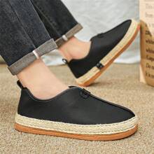 New Men's Chinese Style Flat Shoes, Lightweight Loafers, Fashionable Casual Shoes, Comfortable Woven Athletic Shoes