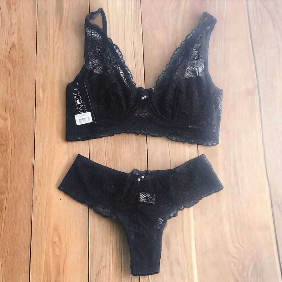 Conjunto de Lingerie Rendado Sutiã Meia Taça e bojo forrado Luxo Calcinha fio dental Sexy Lingerie Feminina