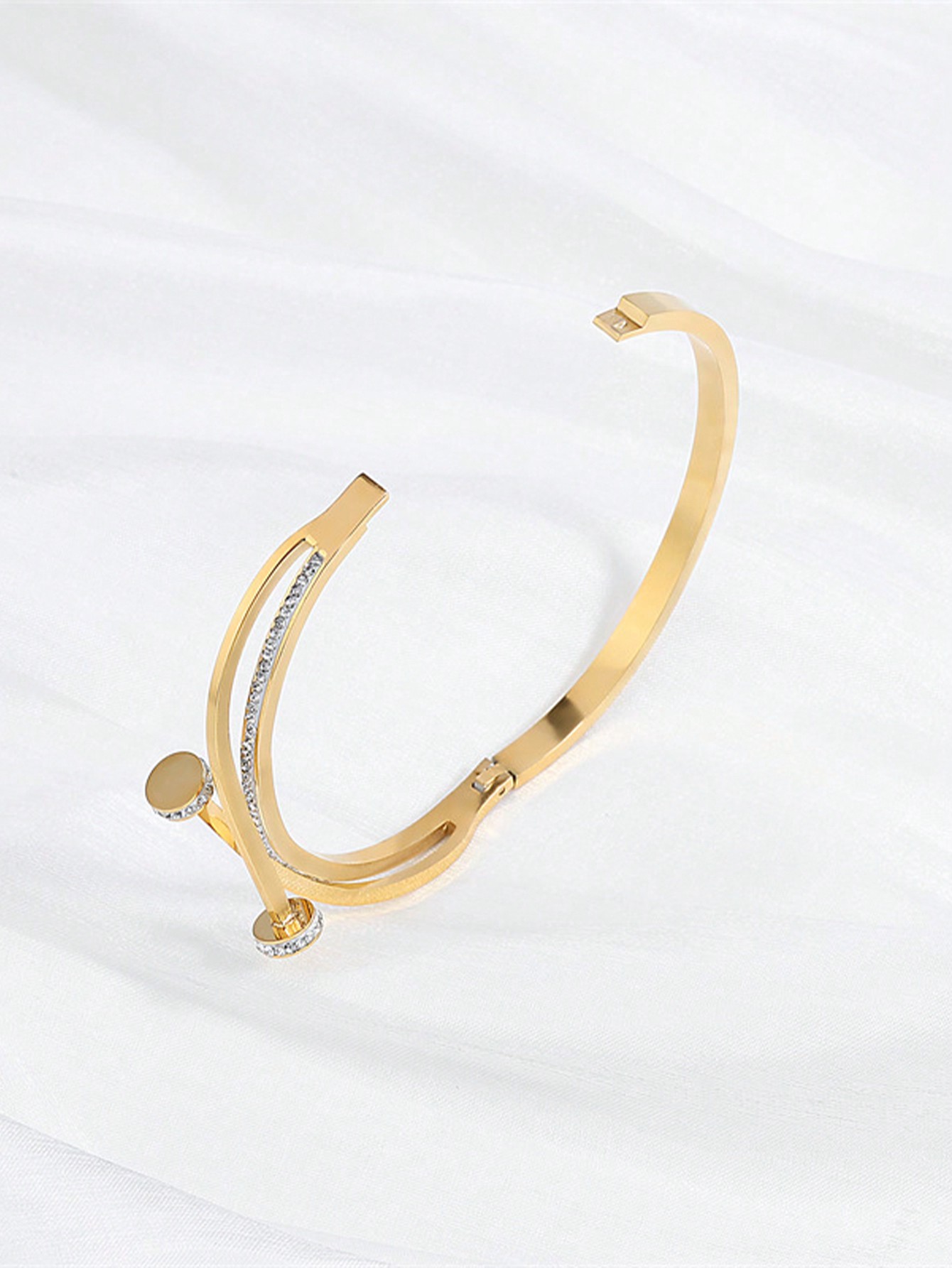 سوار سوار فرنسي فاخر ، فولاذي عصري مرصع بالراينستو...