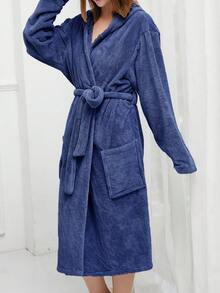 1pc Coral Fleece Solid Color Women's Bathrobe With Pockets, Soft & Absorbent, Can Be Worn As Bathing Robe, Sleepwear - Multicolor - View 3
