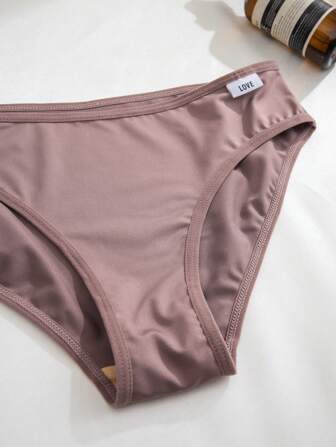 5pcs Women's LOVE Solid Color Comfortable And Breathable Triangle Panties Set