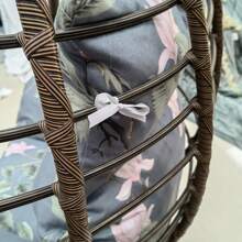 Outdoor Pillows & Cushions