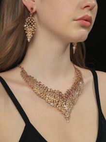 3pcs European And American Vintage Crystal Jewelry Set, Consisting Of Exaggerated Short Necklace And Earrings, Ideal For Evening Banquets, Court Style