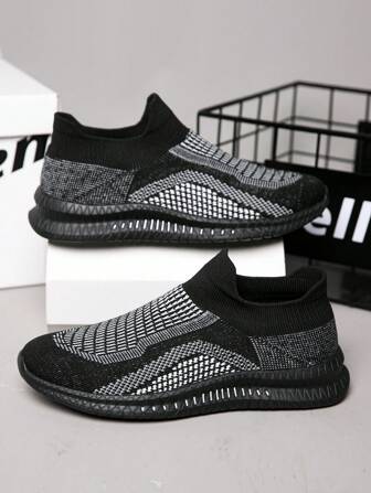 New Fashion Lightweight Men's Casual Sports Shoes