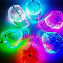 1入組RGB LED發光帽，7色光纖閃亮棒球帽，USB可充電，帶11種燈光模式，適用於日常穿戴、派對裝飾、禮品、節日用品、時尚酷物 - 發光帽子 - 查看 11