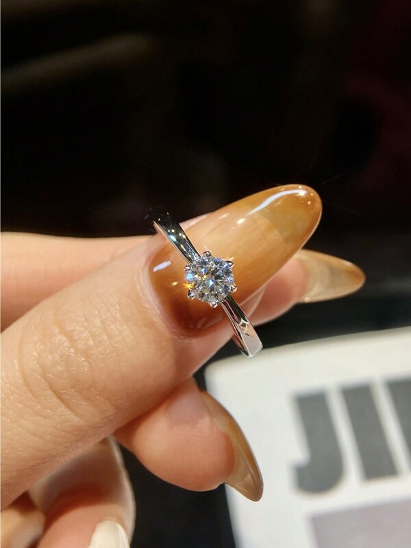 1pc 0.5ct-2ct 6 Claws Round Design D-Color Moissanite Engagement Ring Suitable For Women S925 Sterling Silver Ramantic Ring Promise Ring Anniversary Ring Luxury Jewelry Gifts Bridal Jewelry
