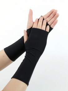 In Summer, Ms. Bo Rides A Bike To Protect Herself From The Sun - Black - View 2