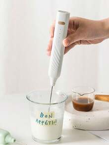家用電動奶泡器，咖啡、卡布奇諾和拿鐵泡沫製造機，食品、烹飪、雞蛋、廚房用品、廚房工具、廚房小物。 - 彩色 - 查看 5