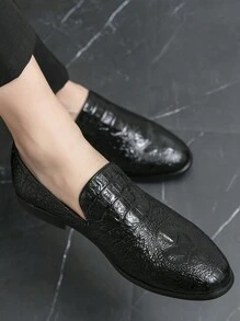 男士商務休閒鞋，皮革滑入式鞋款，扁平底部黑色鱷魚紋實色壓花設計，舒適透氣夏季便鞋，適用於戶外活動 - 黑色 - 查看 13
