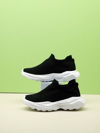 儿童黑白针织一脚蹬运动鞋，休闲运动轻便乐福鞋