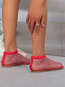 Damskie buty z siateczką z okrągłym noskiem i kryształkami Jednokolorowe sandały Wygodne, antypoślizgowe Lekkie, oddychające sandały wsuwane