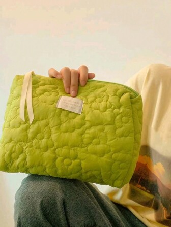 1 PIEZA Bolsa de maquillaje acolchada de nube verde, bolsa de maquillaje grande de capacidad con cremallera, de moda y casual, para almacenamiento de viaje, artículos de papelería, artículos esenciales de vacaciones, cosméticos, decoración del hogar, para mamá, mujeres, enfermeras, llaves, regalos navideños, bolsas de maquillaje, bolsa de maquillaje pequeña, neceser, regalos navideños, bolsa, regalos, bolsa pequeña / bolso pequeño, organizador de maquillaje, mini bolsa, bolsa de gran capacidad, regalos, regalos de Navidad, ideas de regalo para mujeres