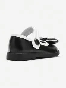 Balabala Girls' Princess Flats, Retro Chic Casual Spring/Autumn 2024 New Baby Fine Leather Shoes