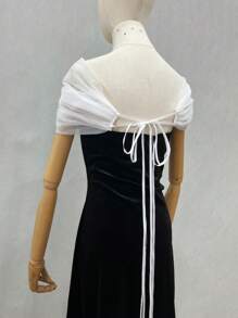 1 件白色新娘蕾丝面纱和无肩带披肩，可调节后背，带领 - 彩色 - 查看 3