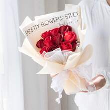 1PC Kunstmatig Bloemenboeket Bevat 11 Kunstrozen, Bloemen Inpakpapier, 33cmx22cm Onsterfelijke Zeepbloemen, Geschikt Als Verjaardags- Of Jubileumcadeaus Voor Moeder, Beste Vrienden, Moederdag Valentijnsdag Cadeaus, Bruiloft Souvenirs En Festivals Feest Thuis Tafeldecoratie Cadeaus, Verjaardags- Of Feestcadeau Voor Vrouwen, Valentijnsdag, Cadeau